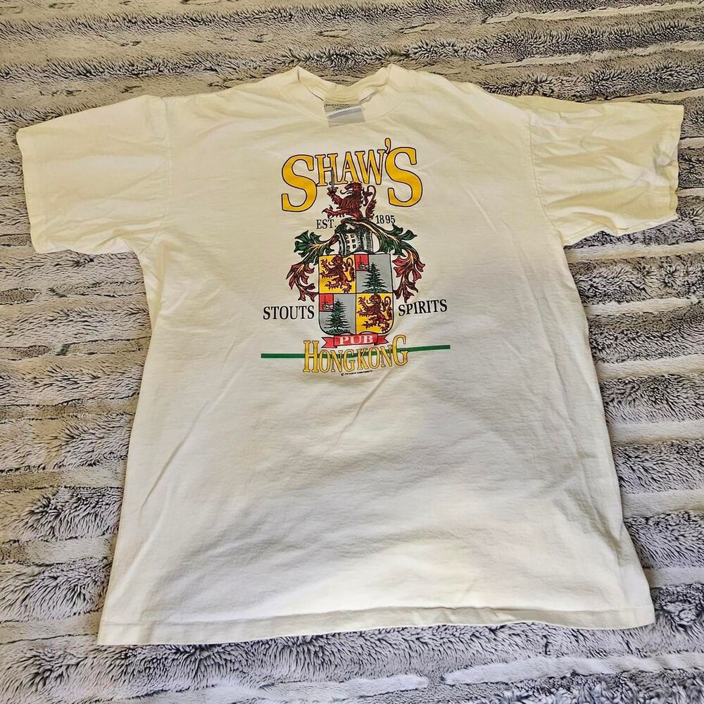 Unbranded Men's White and Cream T-shirt